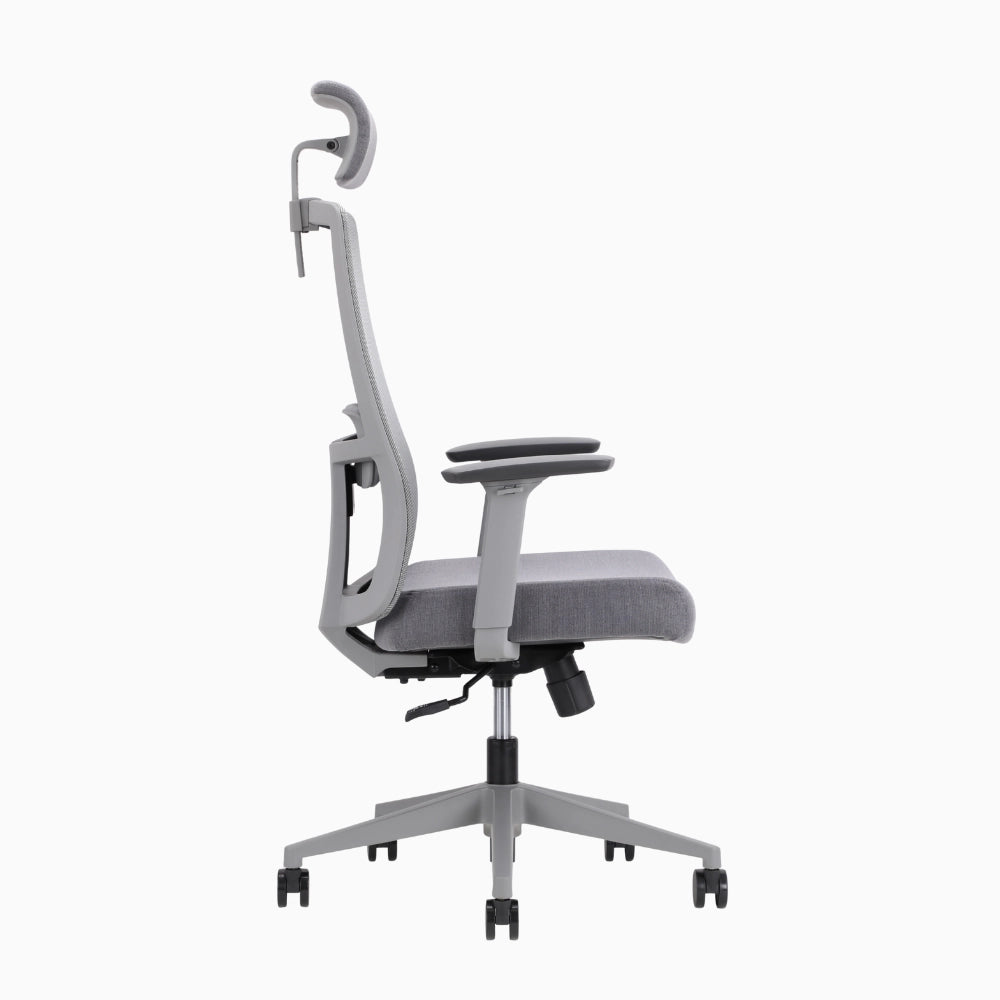 pilot ergonomic chair