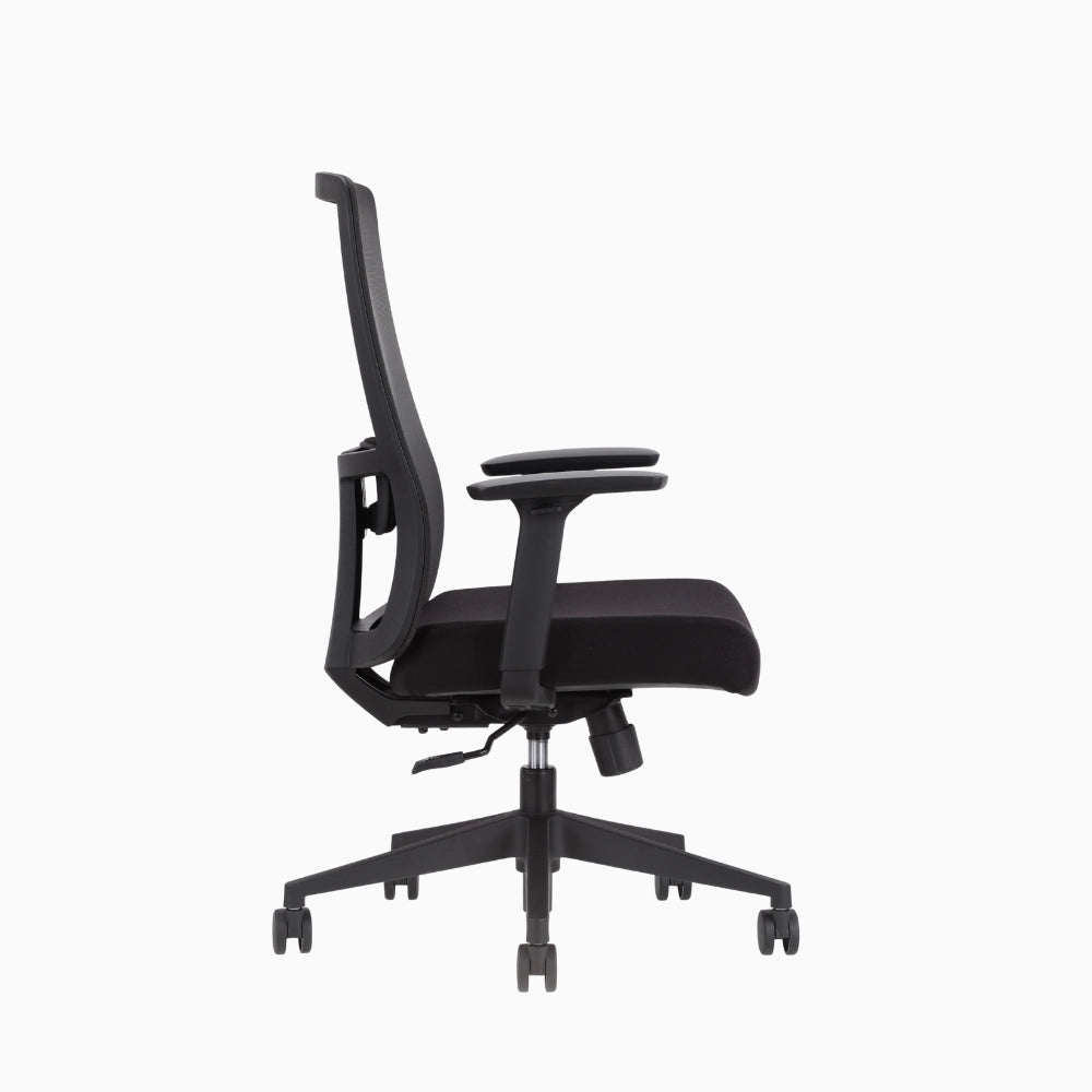 pilot ergonomic chair